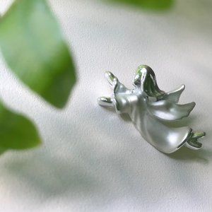 NEW Silver Flying Angel Pin